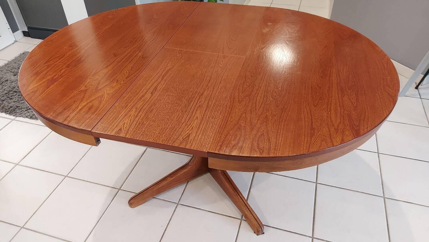 Baumann house extendable round table vintage 1970s