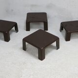 Mario Bellini. Suite of 4 pull-out coffee tables "Gatti", published by C&B Italia, circa 1970.