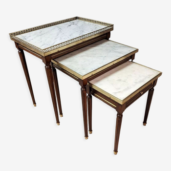 Series of three Louis XVI nesting tables in mahogany
