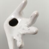 Hand ringed white ceramic 70