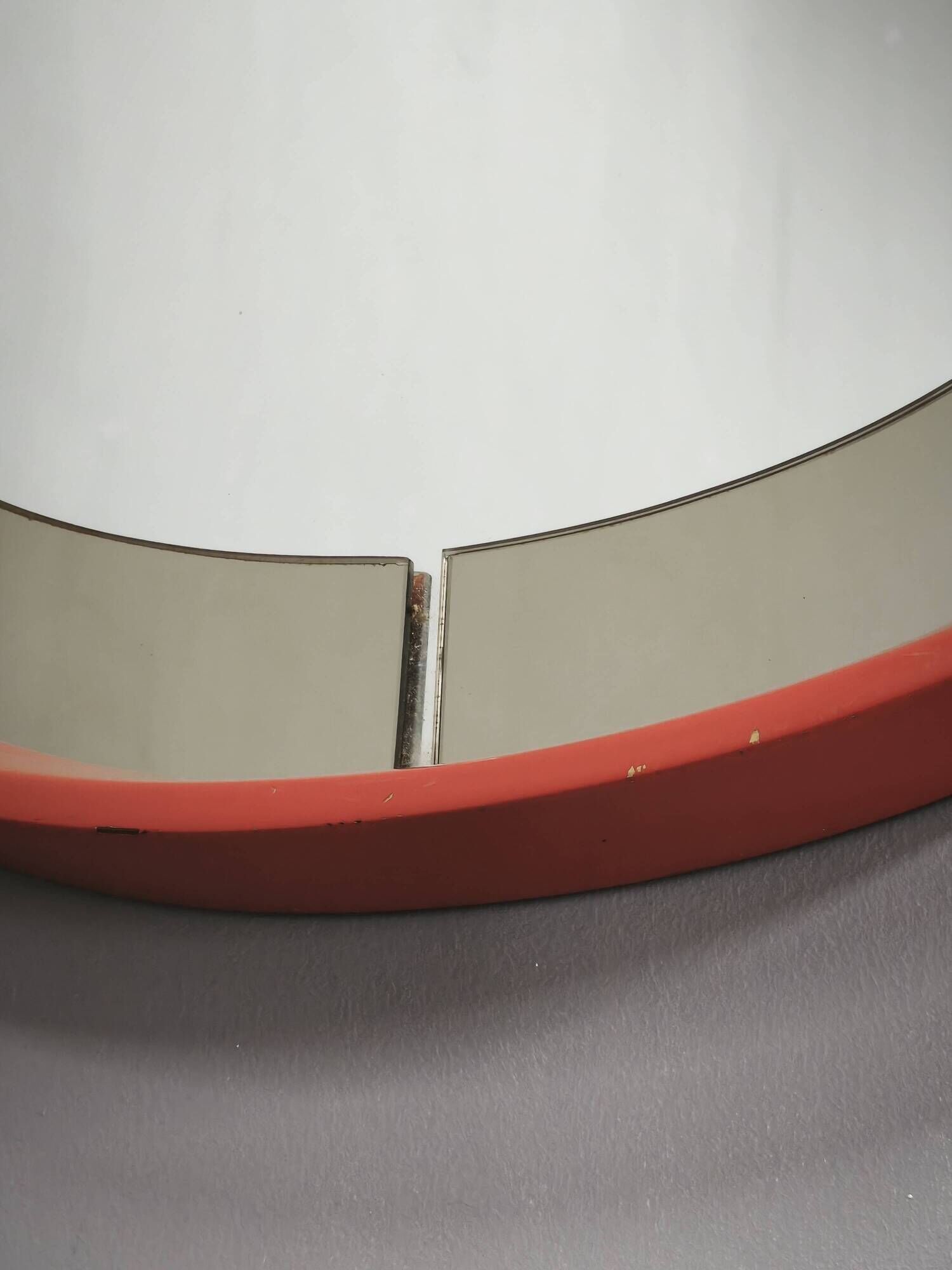 1970s Italian Space Age Red Lacquer and Smoked Glass Round Mirror