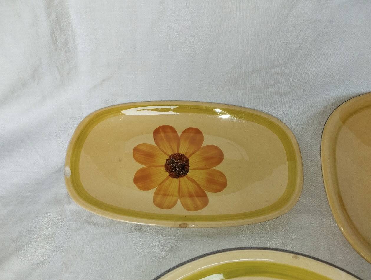 Soleil Gien set – large dishes and vintage serving dish