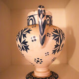 Chevrette in earthenware eighteenth