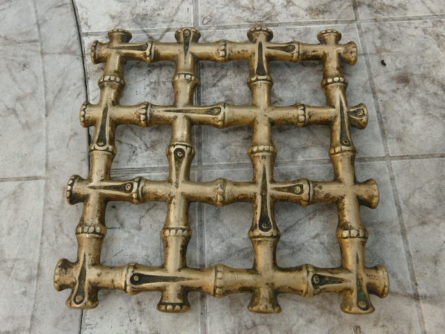 Dessous de plat en bronze imitation bambou