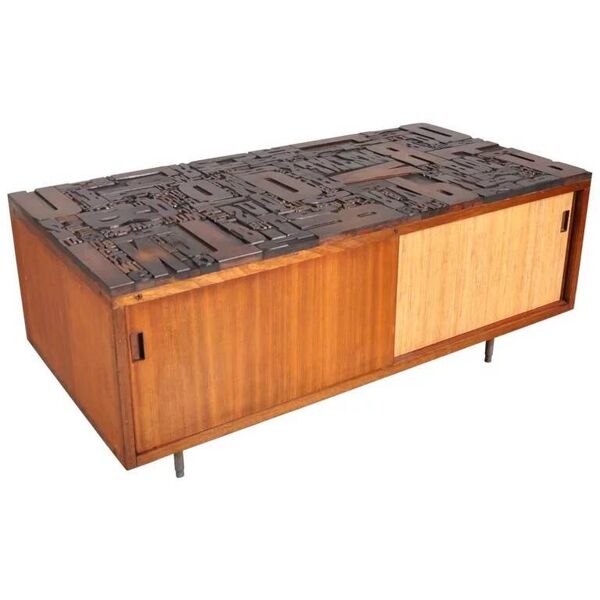 Buffet sur mesure des années 1950, Belgique