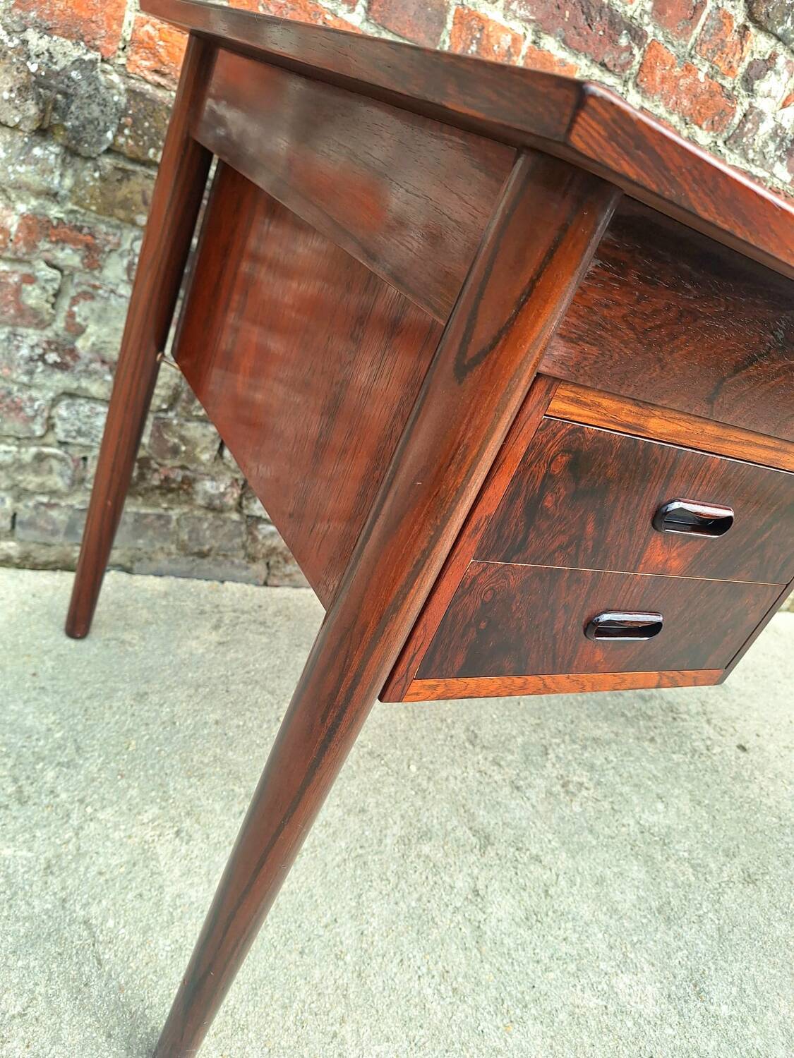 Arne Vodder rosewood desk, Danish designer furniture