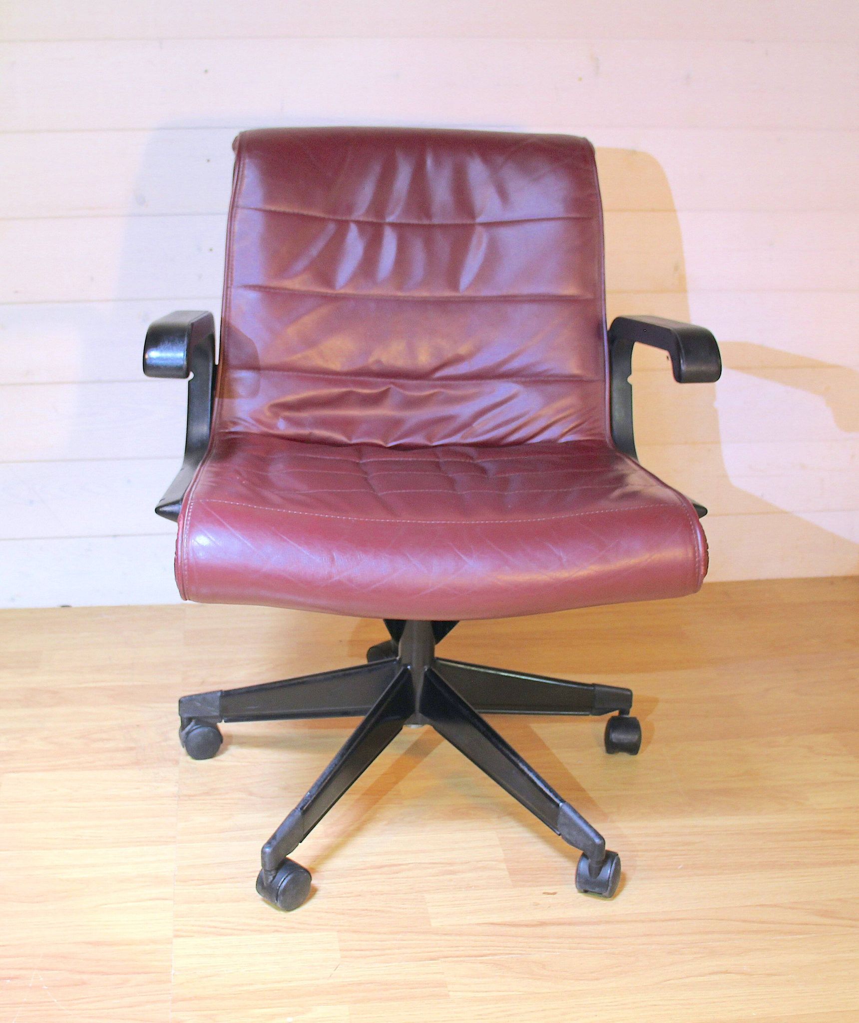 Paire de fauteuil cuir Par Richard Sapper pour Knoll
