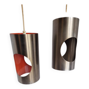 2 suspensions cylindriques,