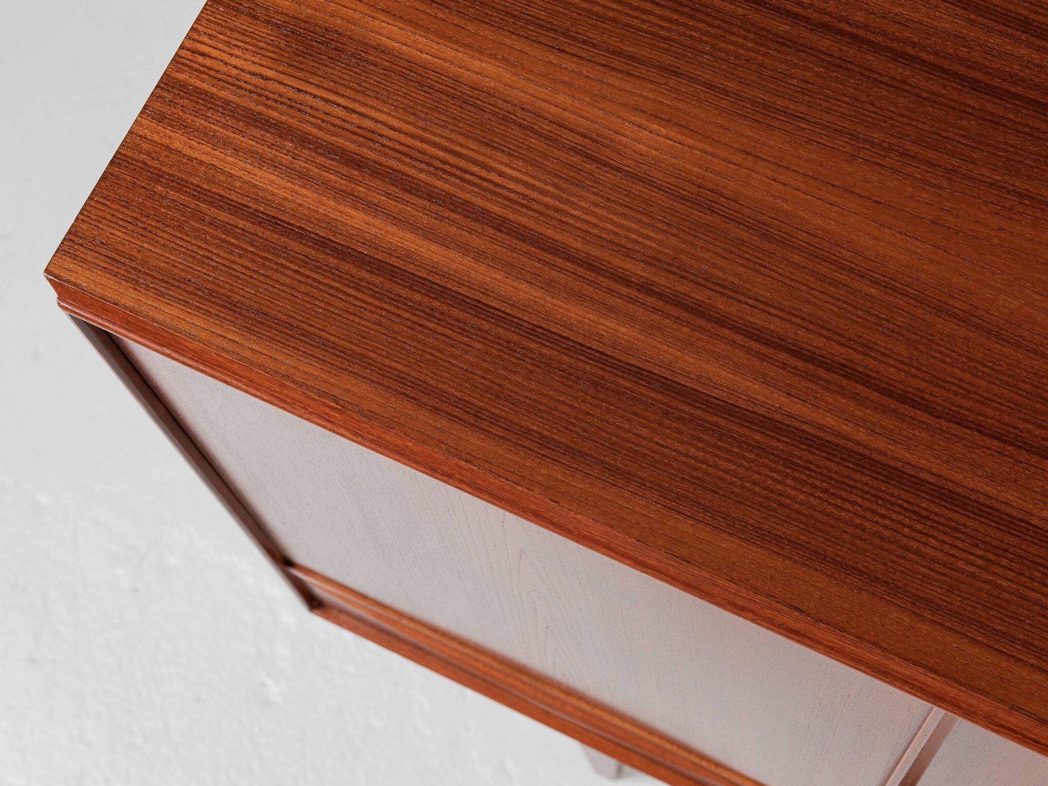Midcentury Danish highboard in teak by E.W. Bach for Sejling Skabe 1960s - with 4 doors & 4 drawers