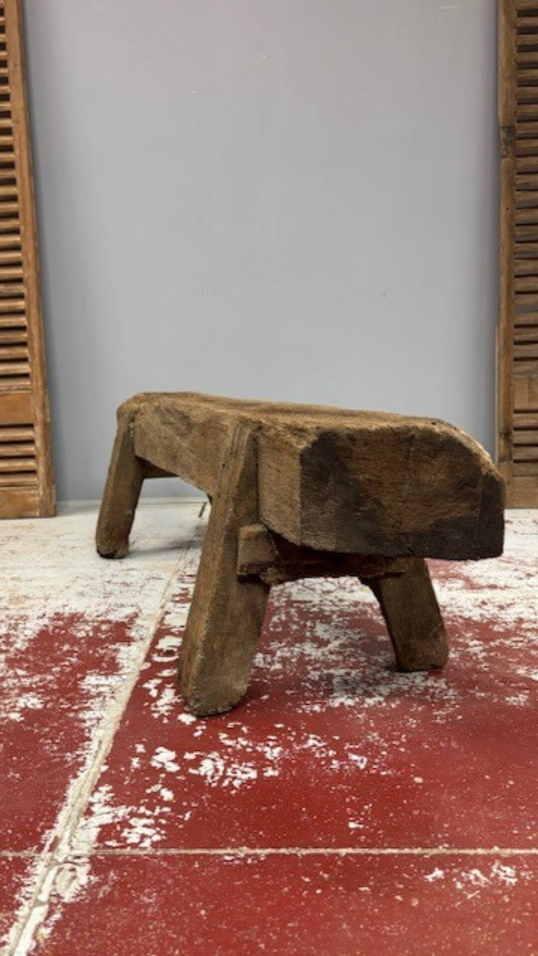 Wooden bench - Old beam