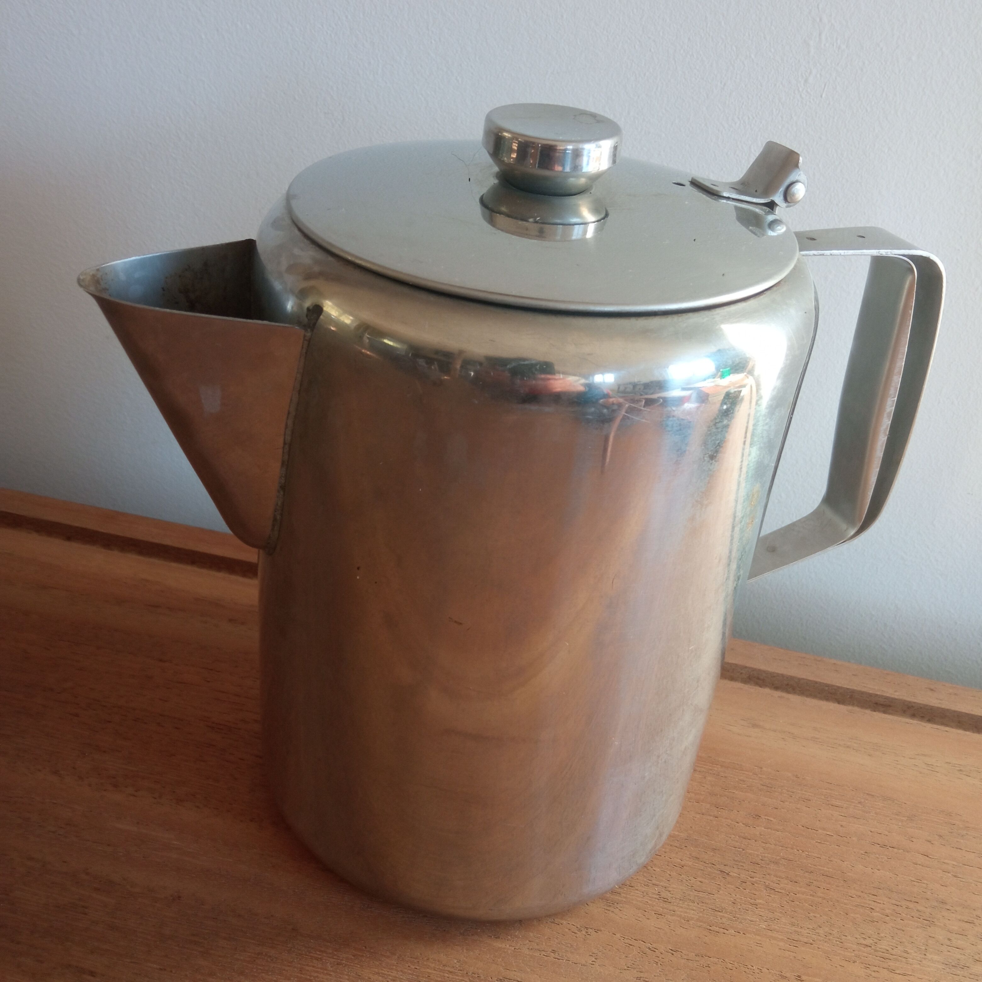 Stainless steel milk pot