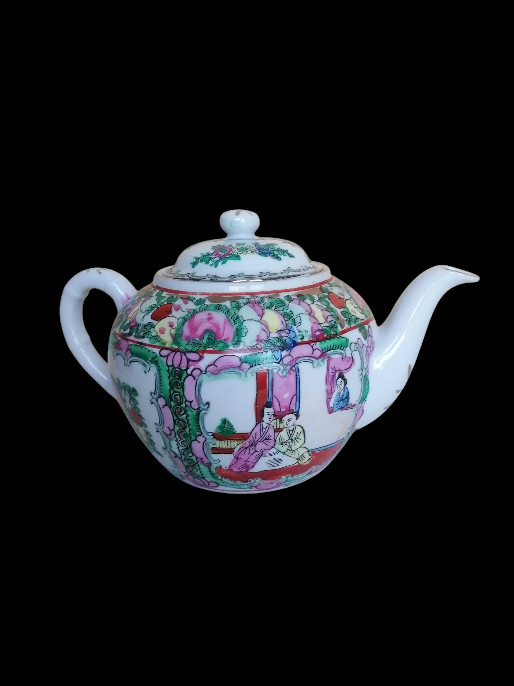 Canton porcelain tea service with 6 cups and teapot.