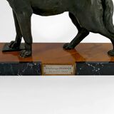 Sculpture representing a German Shepherd, Perrier Challenge Trophy, 1942