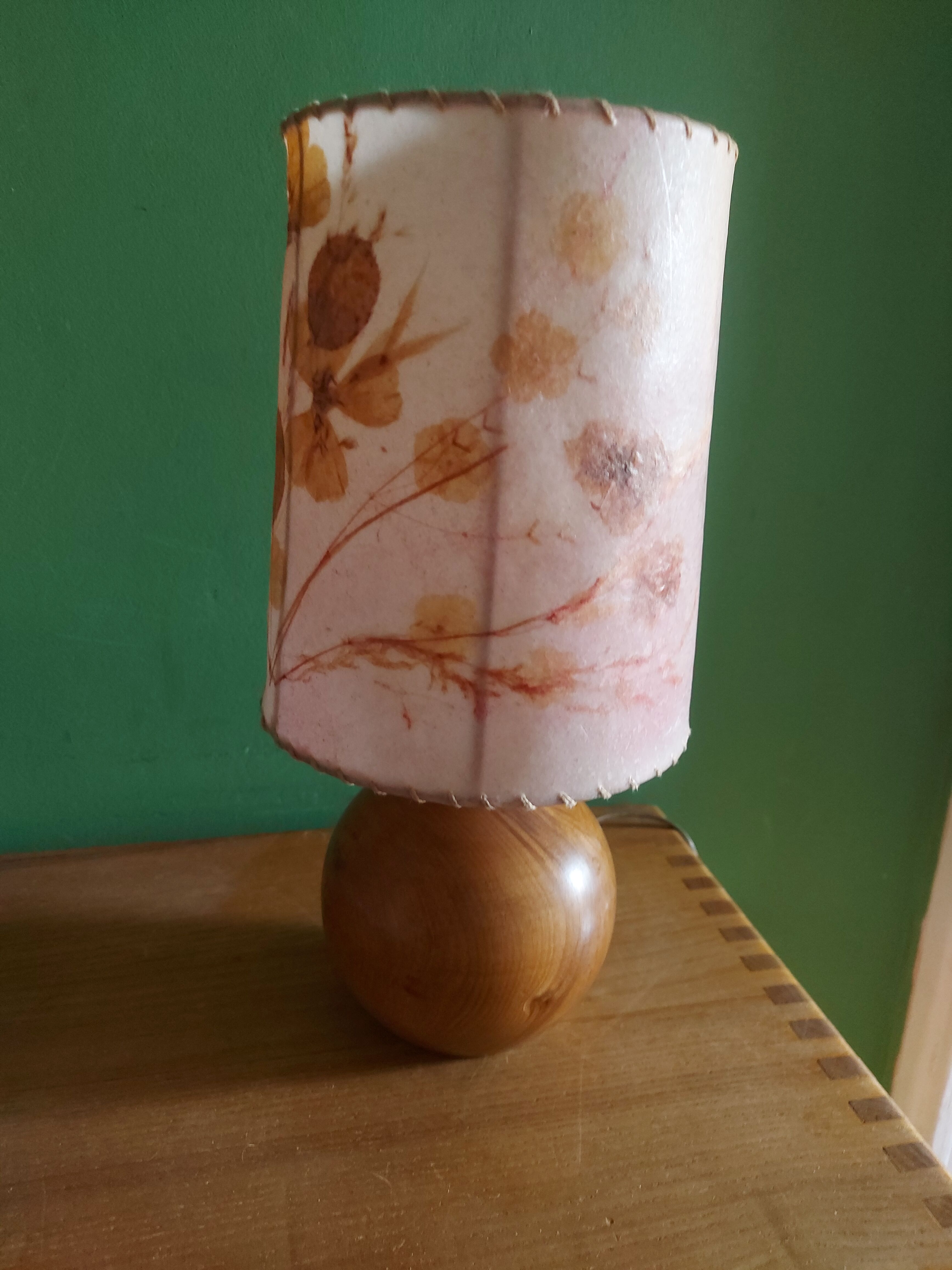 Lampe vintage en bois
