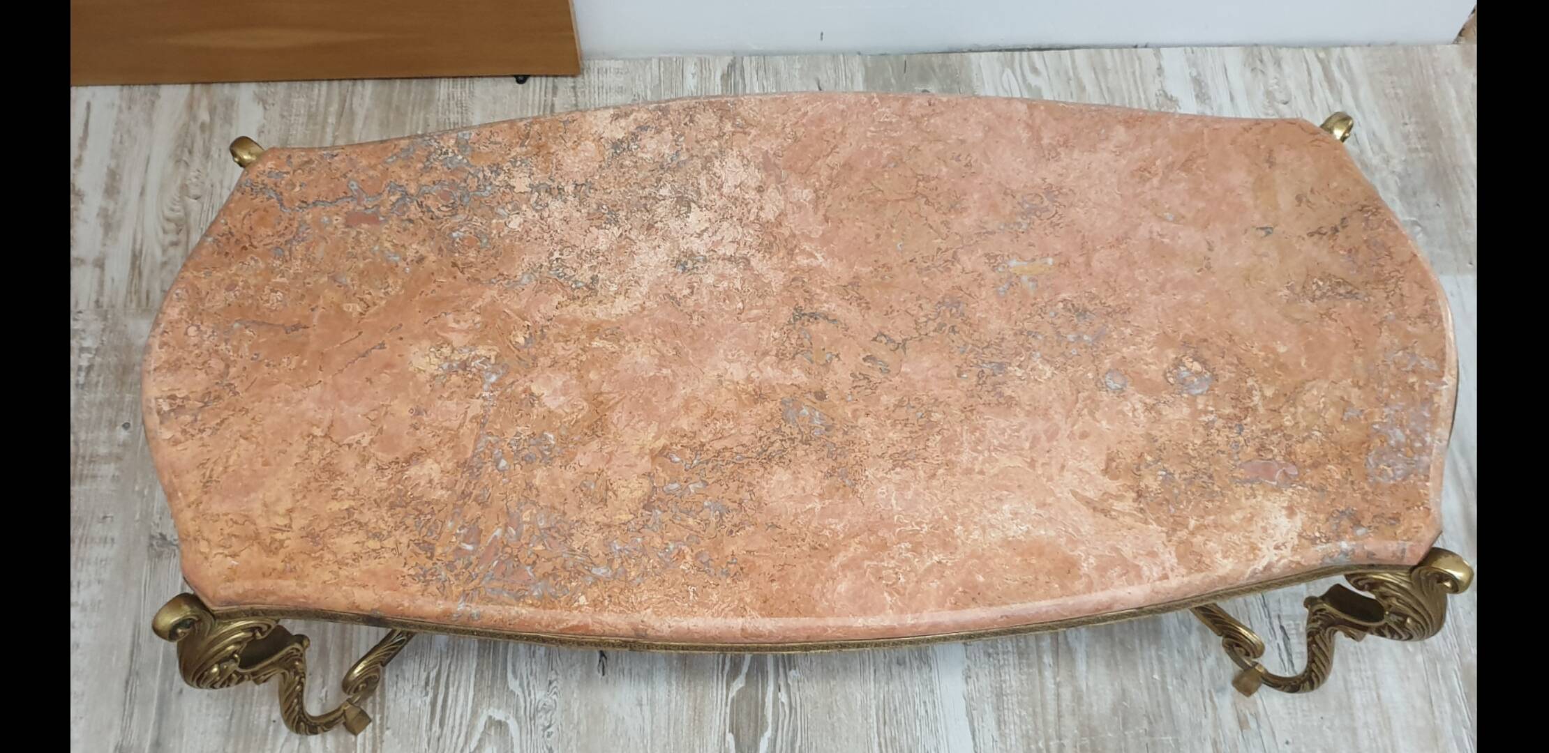 marble coffee table
