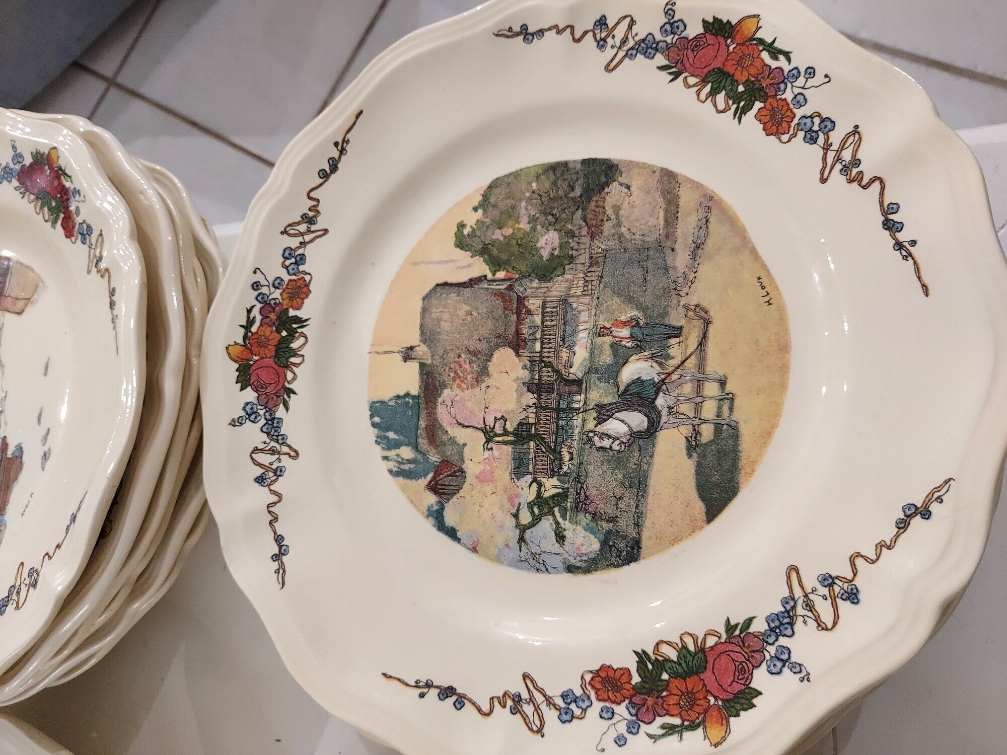 Table service 102 pieces Sarreguemines Obernai 1950s