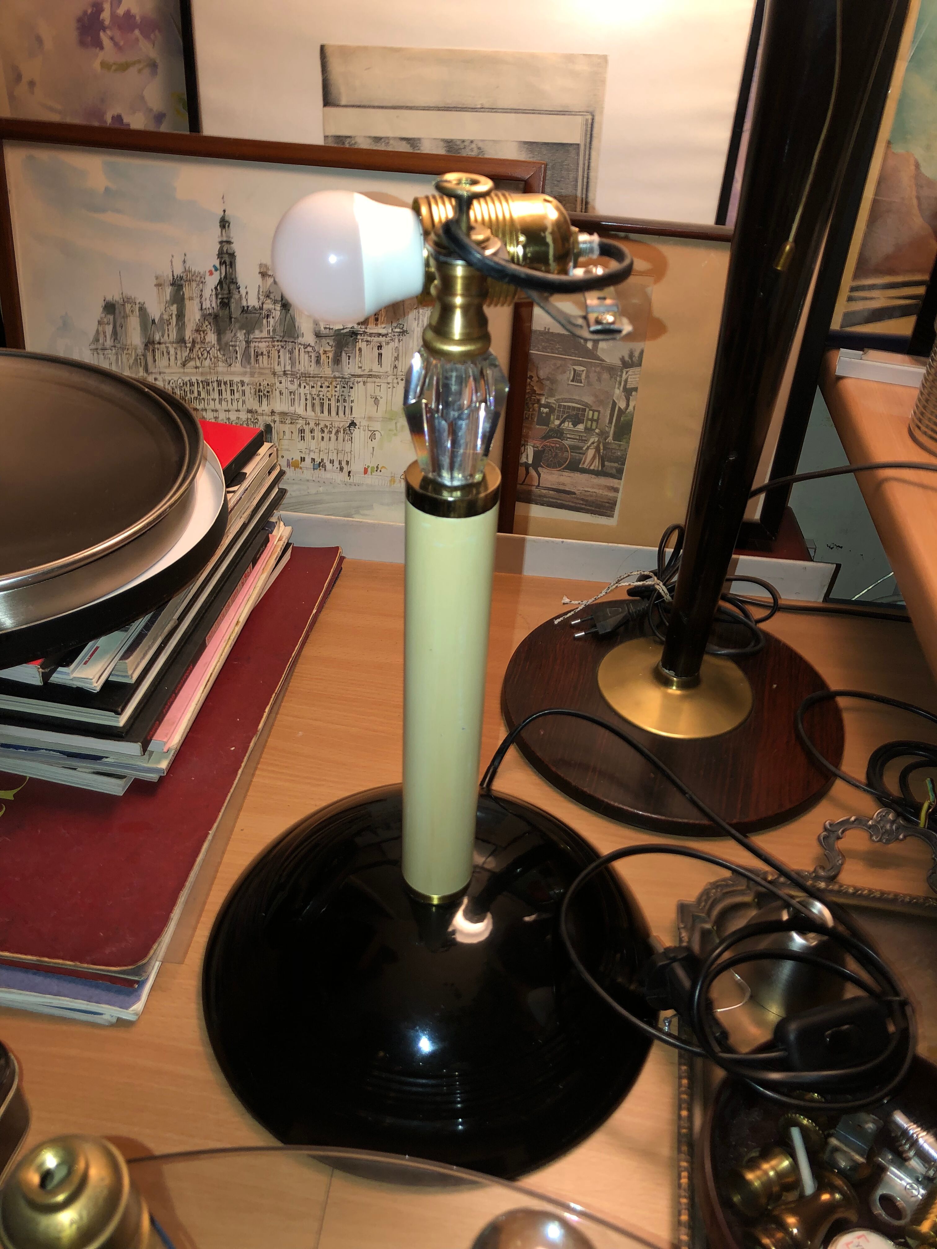 Dome table lamp