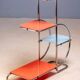 Support en acier Bauhaus par Emile Guyot, étagères en verre coloré, milieu du 20e siècle, Tchécoslovaquie, 90 × 30 × 105 cm