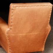 Fauteuil club en cuir vintage. très bel état.