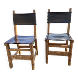 Paire de chaises espagnoles en cuir et bois sculpté – Style Renaissance, XX