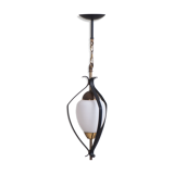 Lustre vintage opaline & métal noir 1950