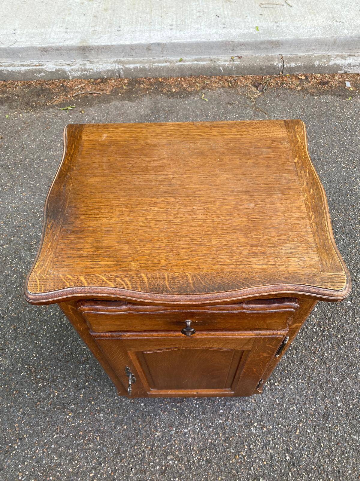 Commode confiturier table de chevet louis XV en bois