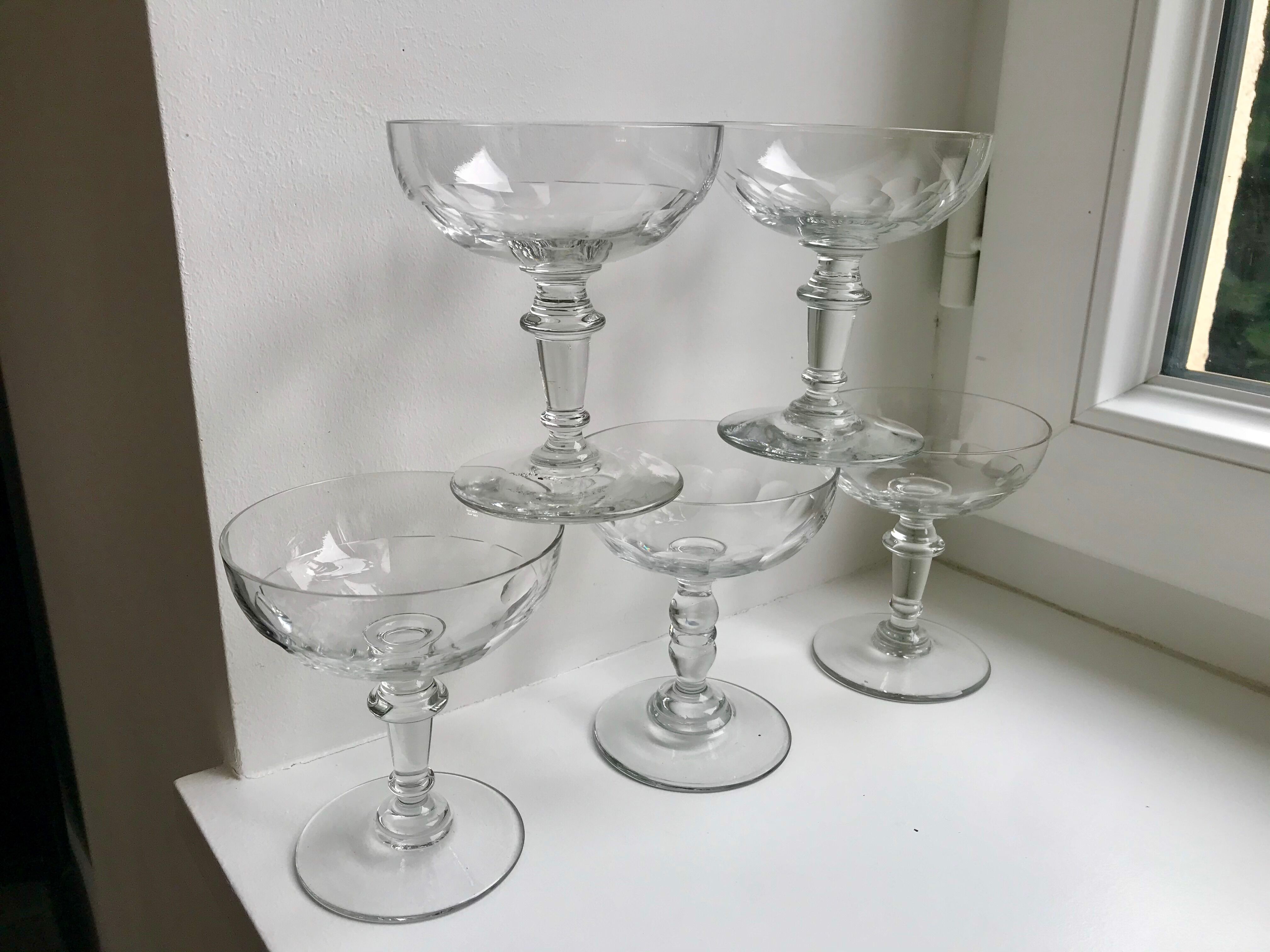 Set of 5 large crystal champagne glasses 30s-40s