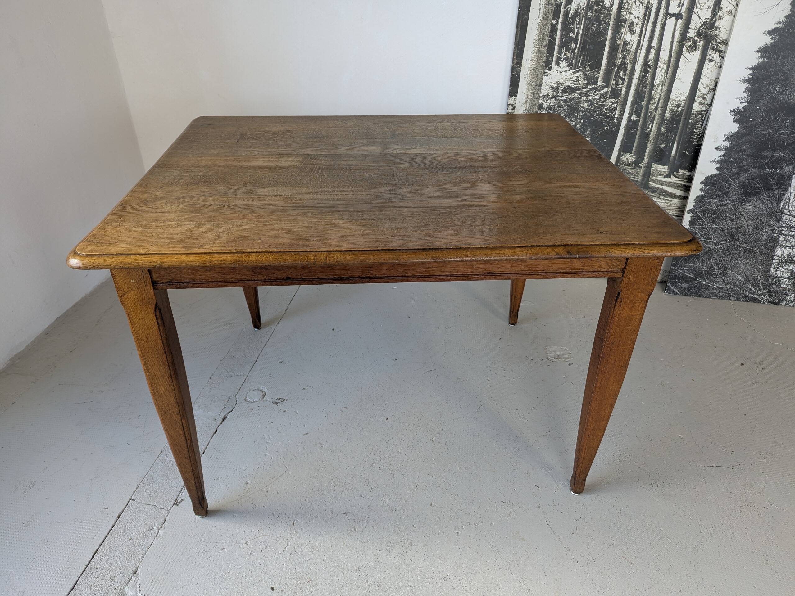 Golden oak table, farmhouse table 110 x 89 cm