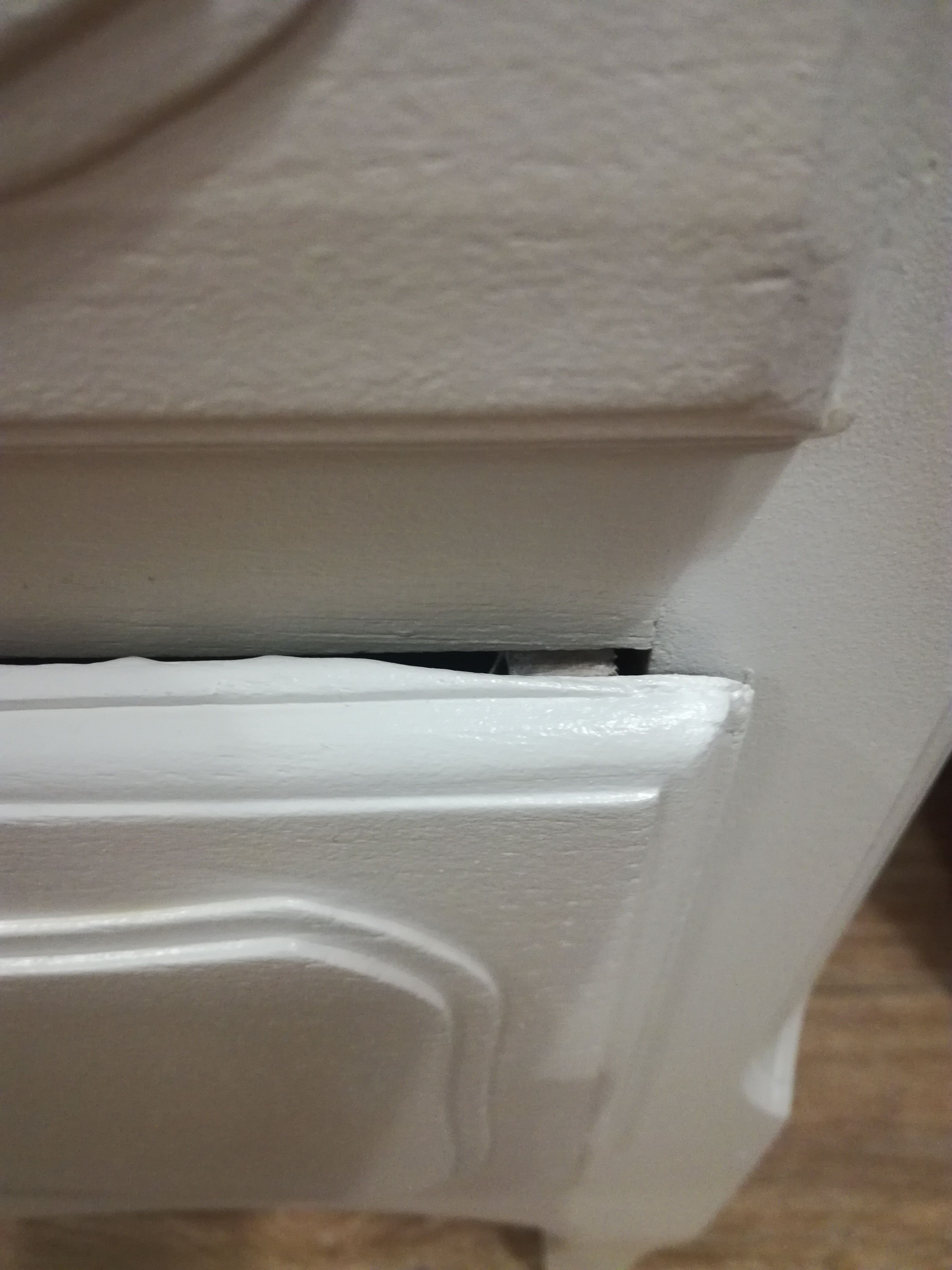 Commode blanche