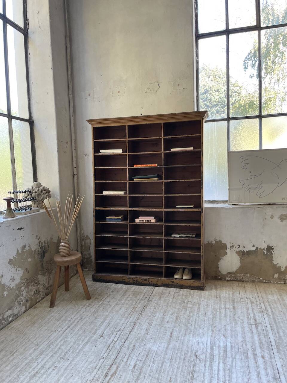 XL 1900 bookcase shelf