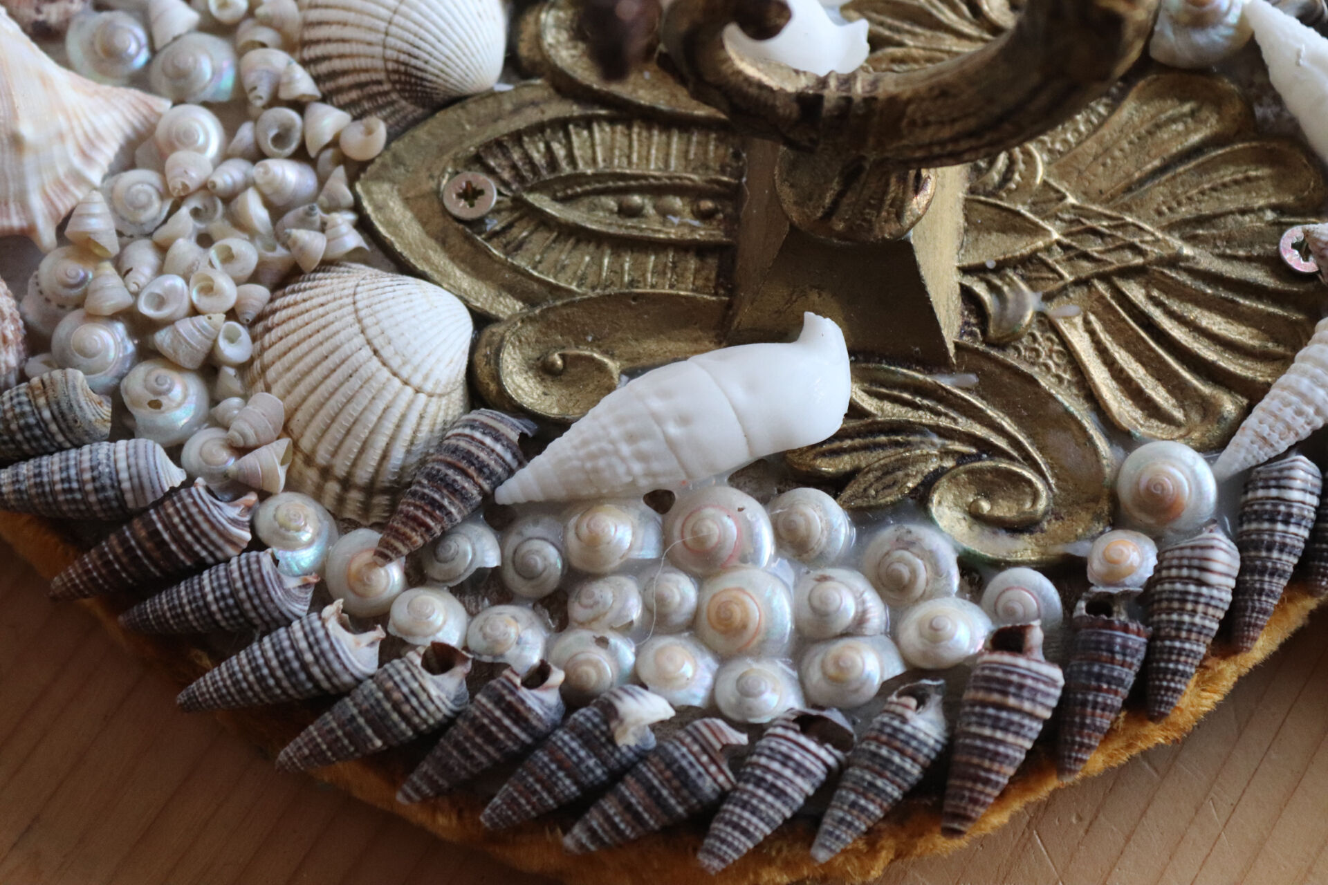 Vintage shell wall candle holder