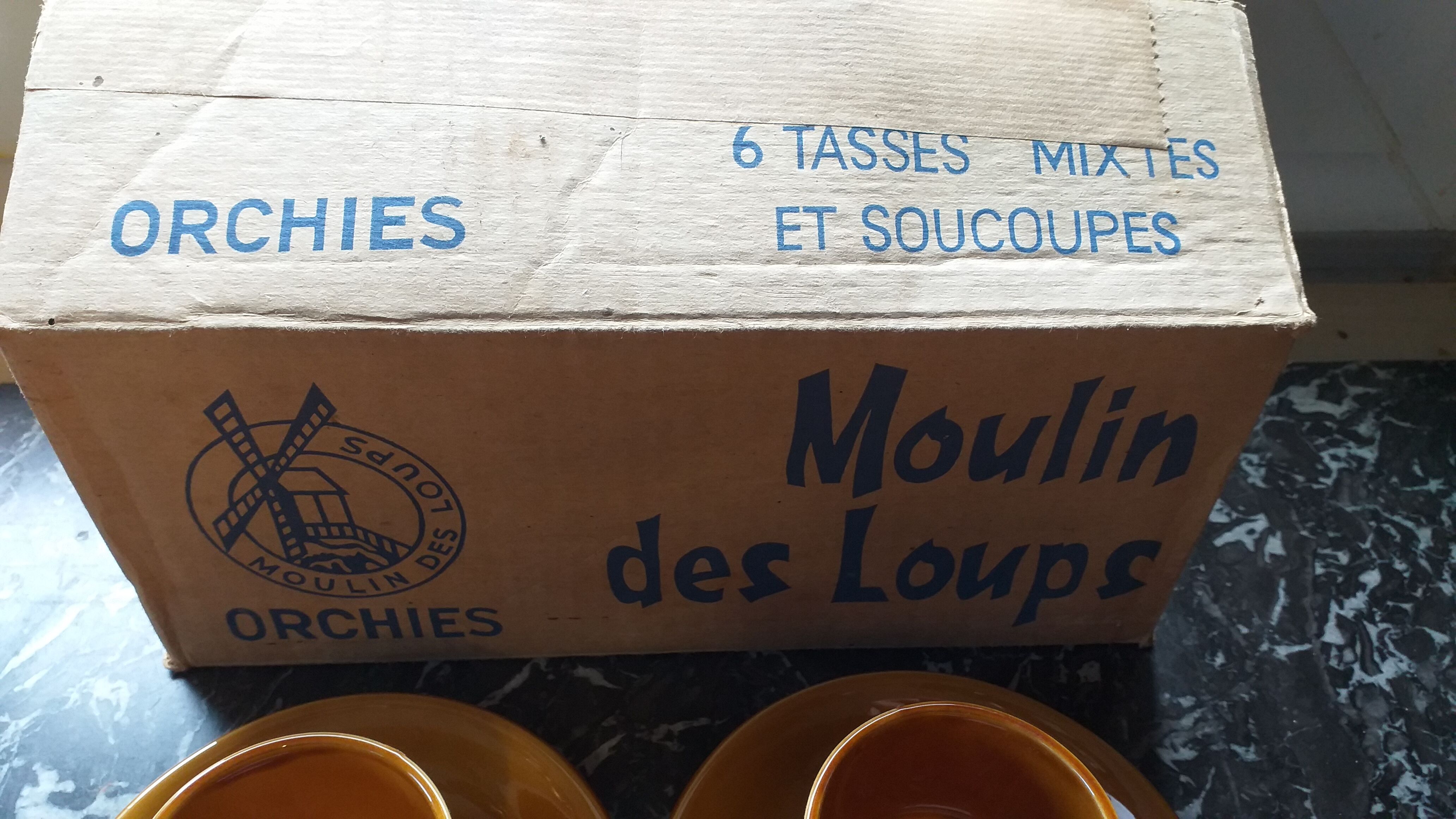 Orchies bistro cups and saucers