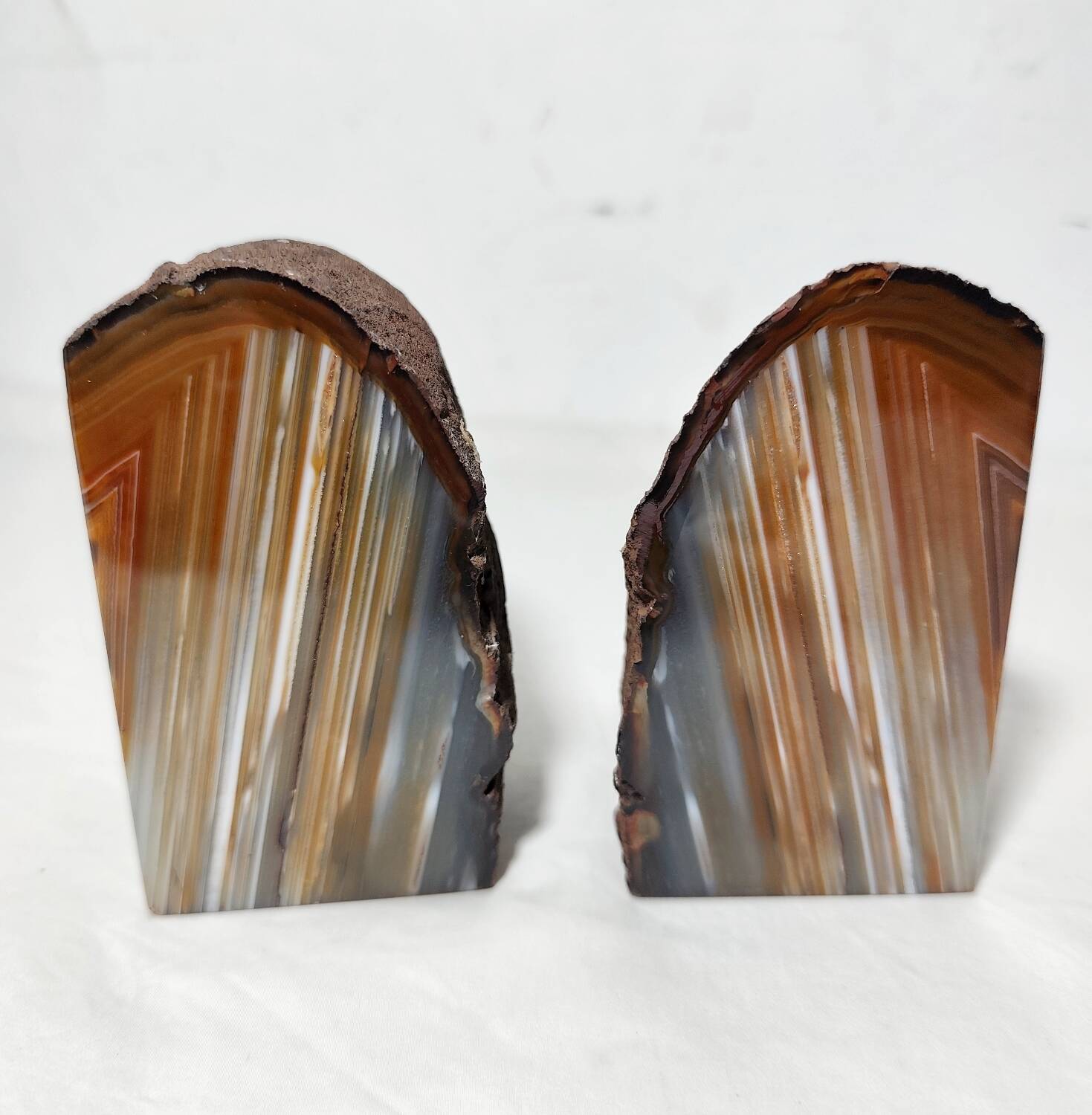 Paire de serre-livres en agate. Espagne, années 1970