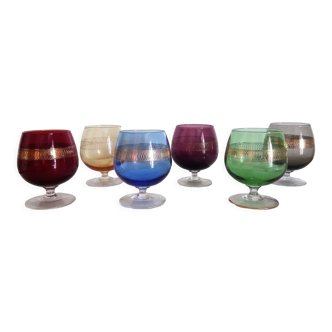 Lot de 6 verres colorés à apéritif, verre de Murano avec lisière à motifs dorés