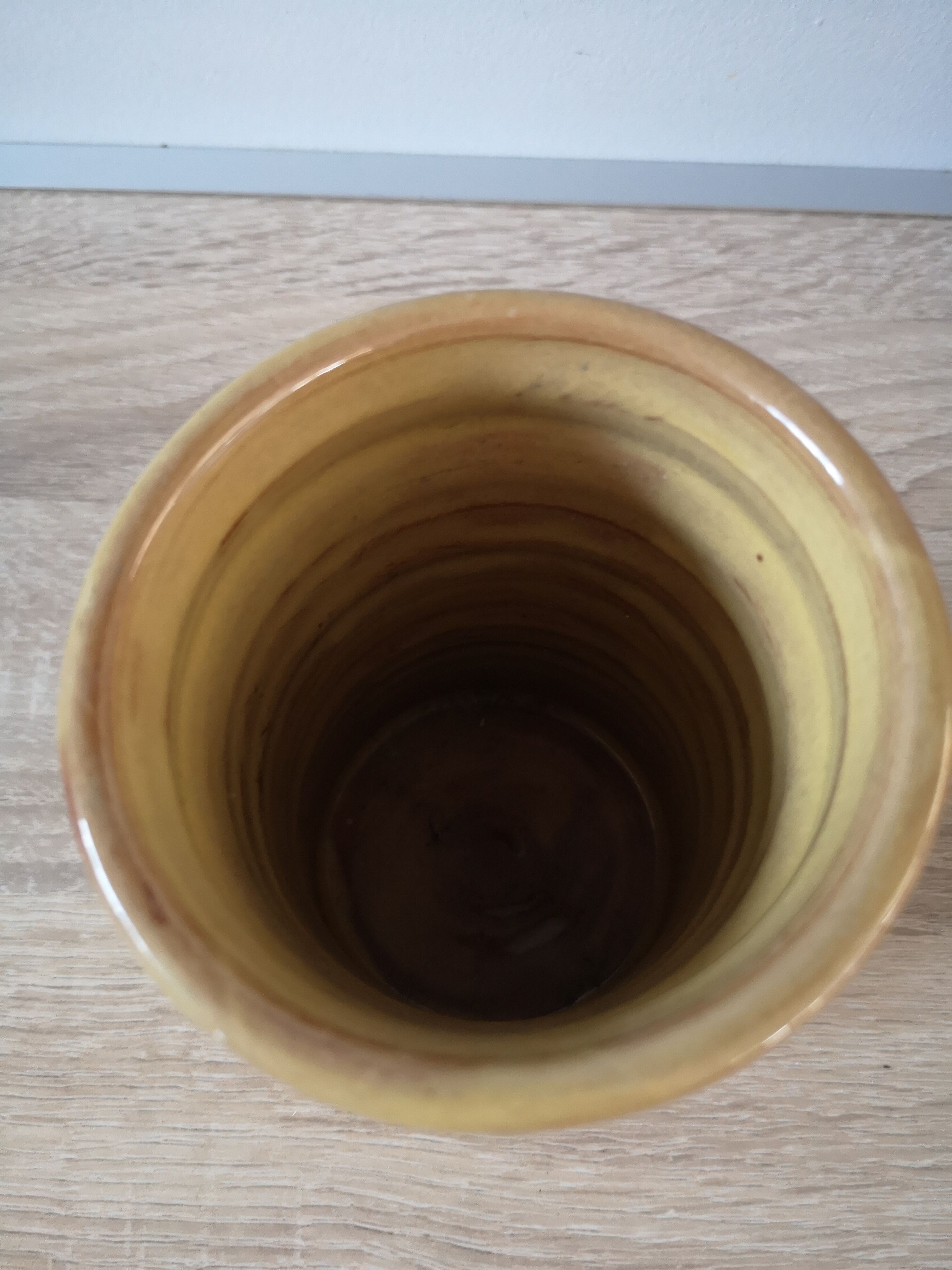 Hand-painted utensil pot