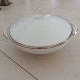 Légumier ou soupière  bord argenté