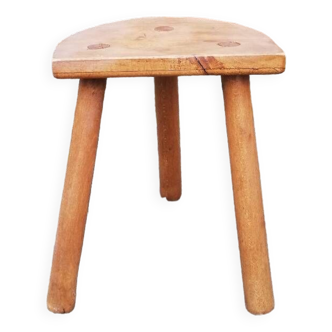 Tripod stool