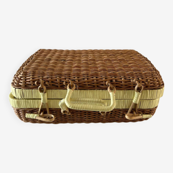 Wicker briefcase