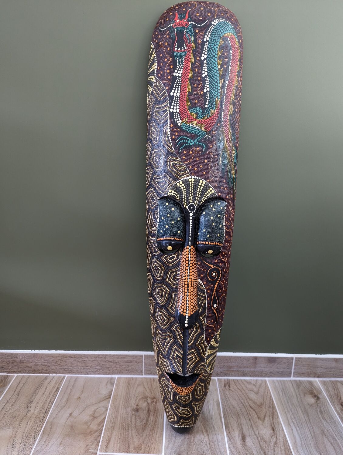 Asian tribal mask 1m