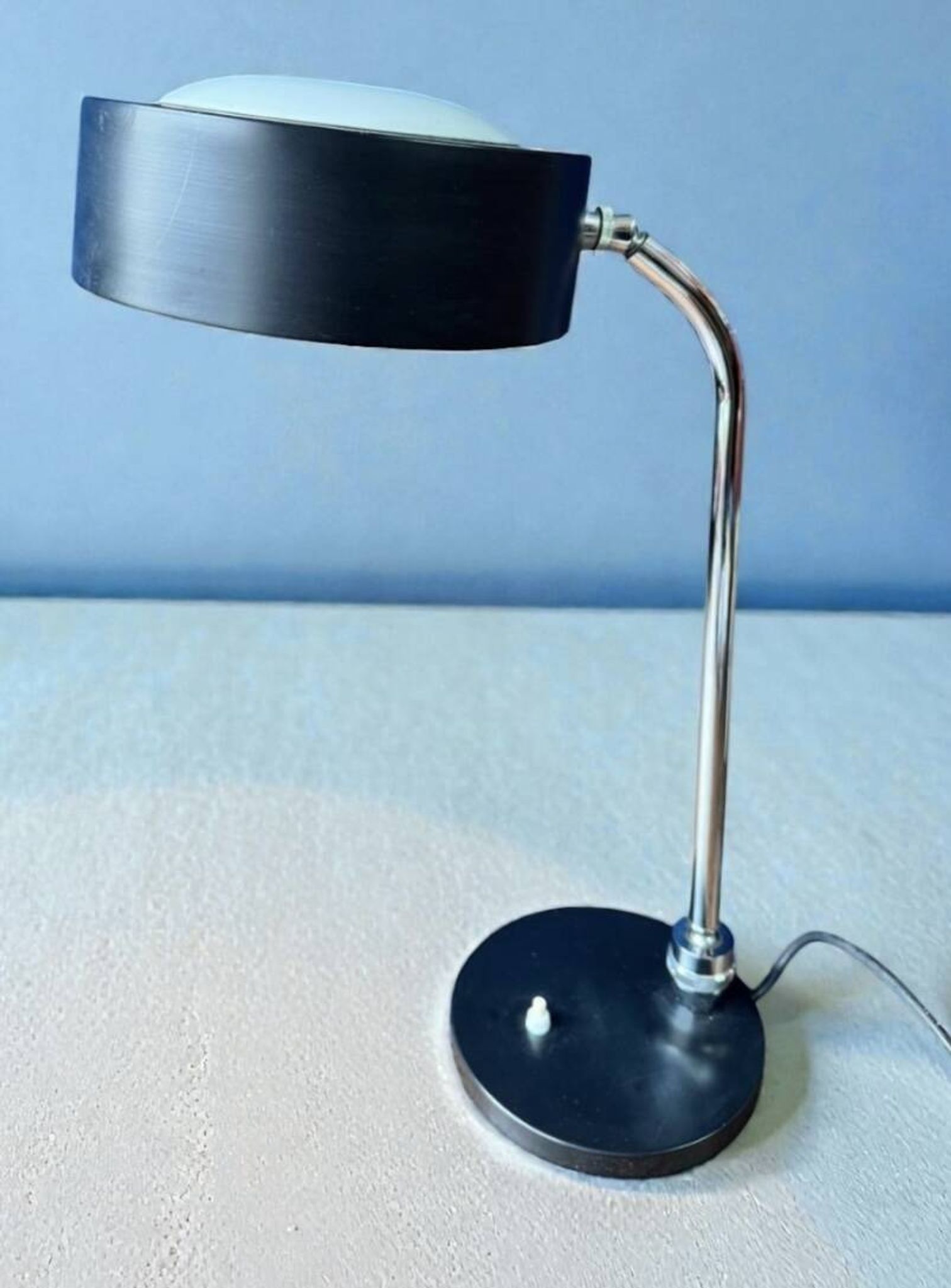 Lampe de bureau vintage JUMO modèle 900. Circa 1960