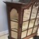 Vitrine murale style Louis XV