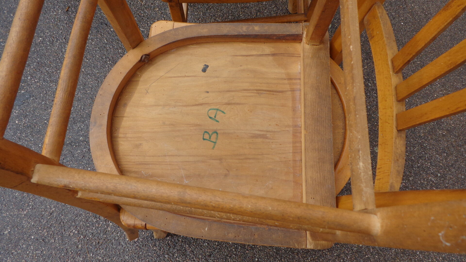 6 varnished bistro chairs