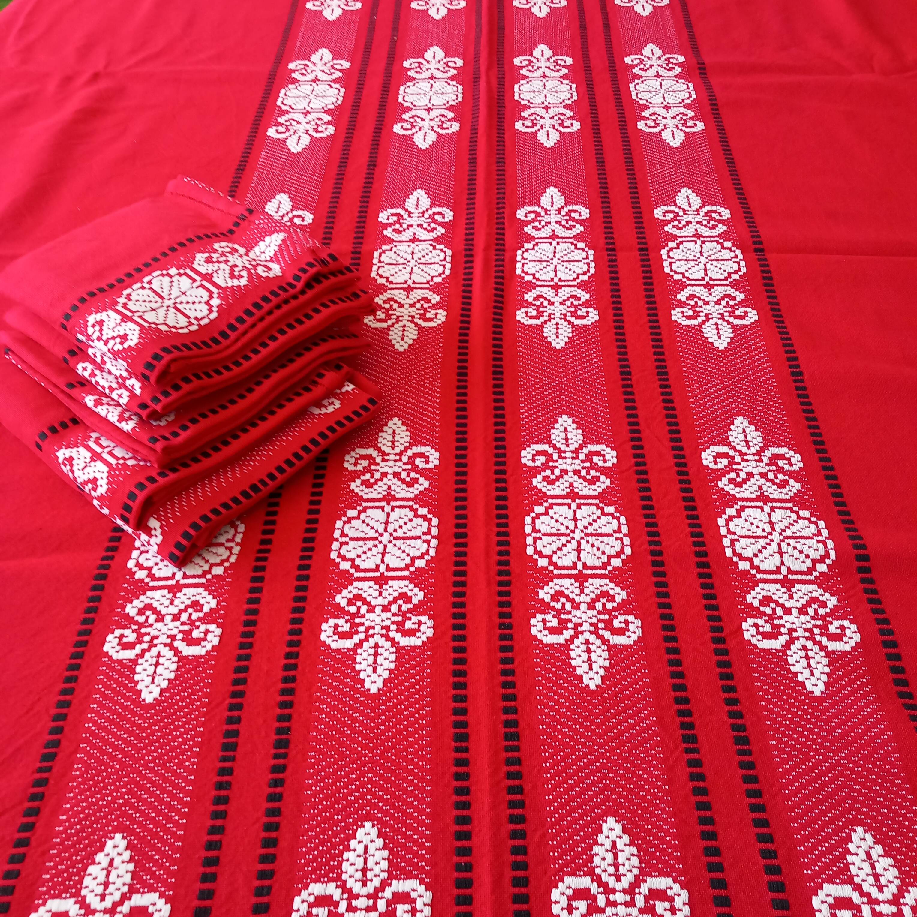 Grande nappe basque et 6 serviettes