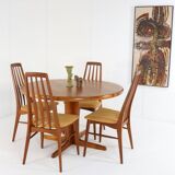 Johs. Kristoffersen & Son ronde eettafel 'Bjerget'  deens design