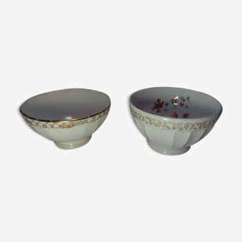 Set of 2 vintage bowls