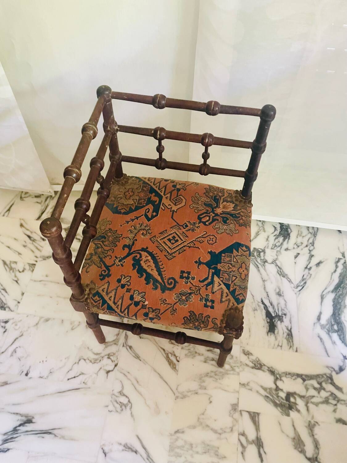 Vintage Art Deco corner chair in bobbin wood and fabric, circa 1930