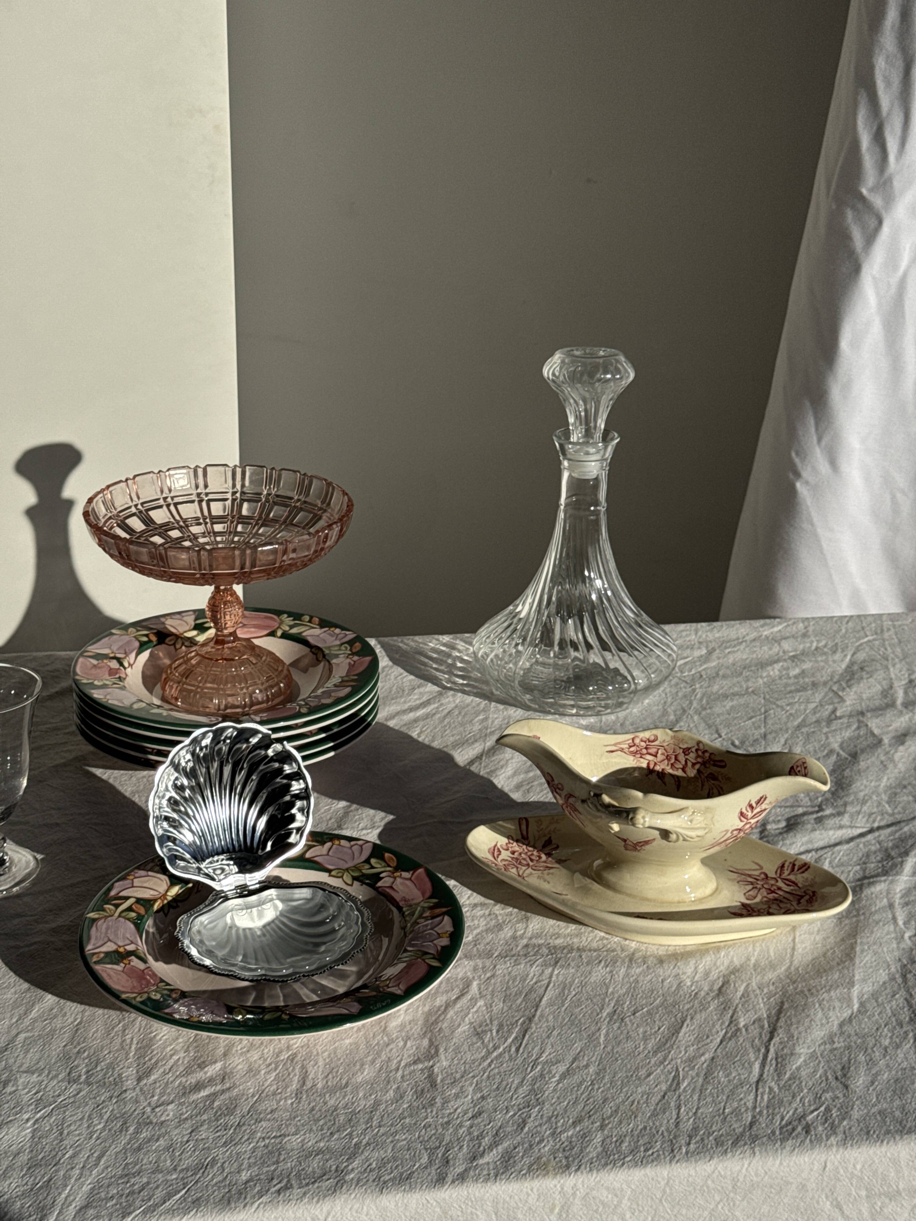 Old pink earthenware saucier Badonviller model Jasmin