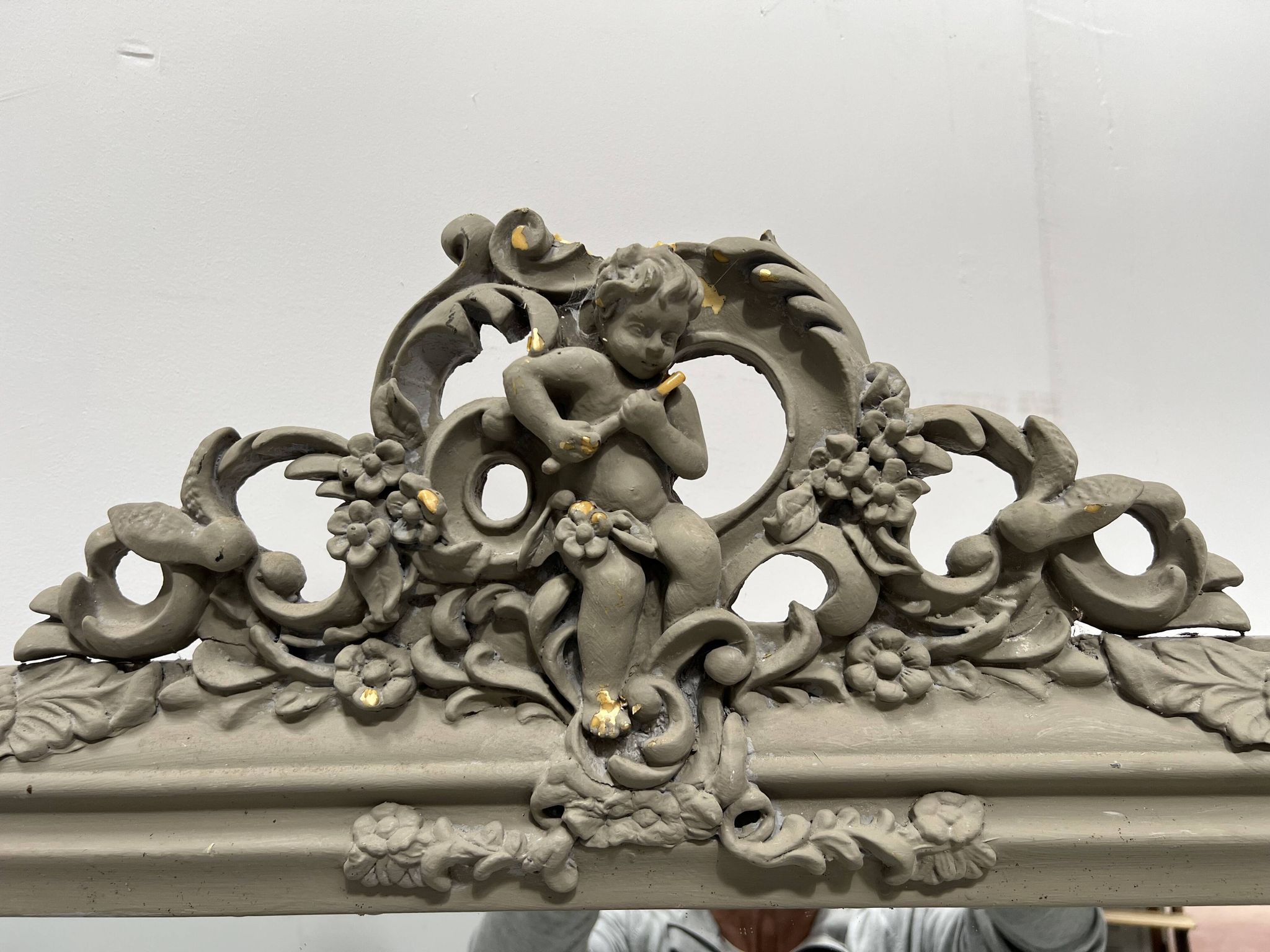 Louis XV style mirror in wood and patinated stucco, 20th century