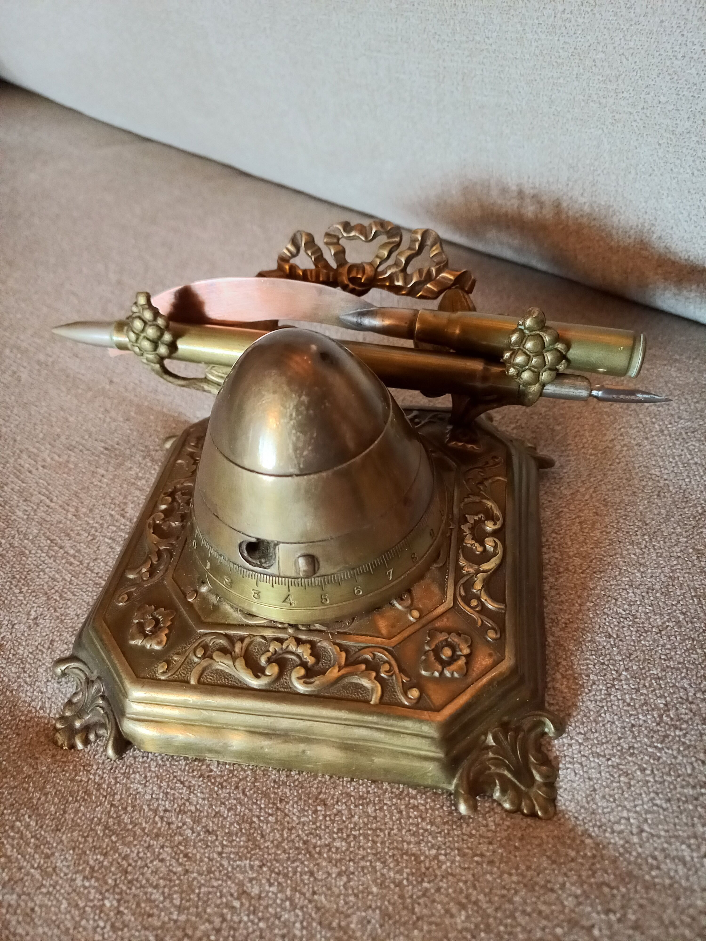 Inkwell craft of Poilus