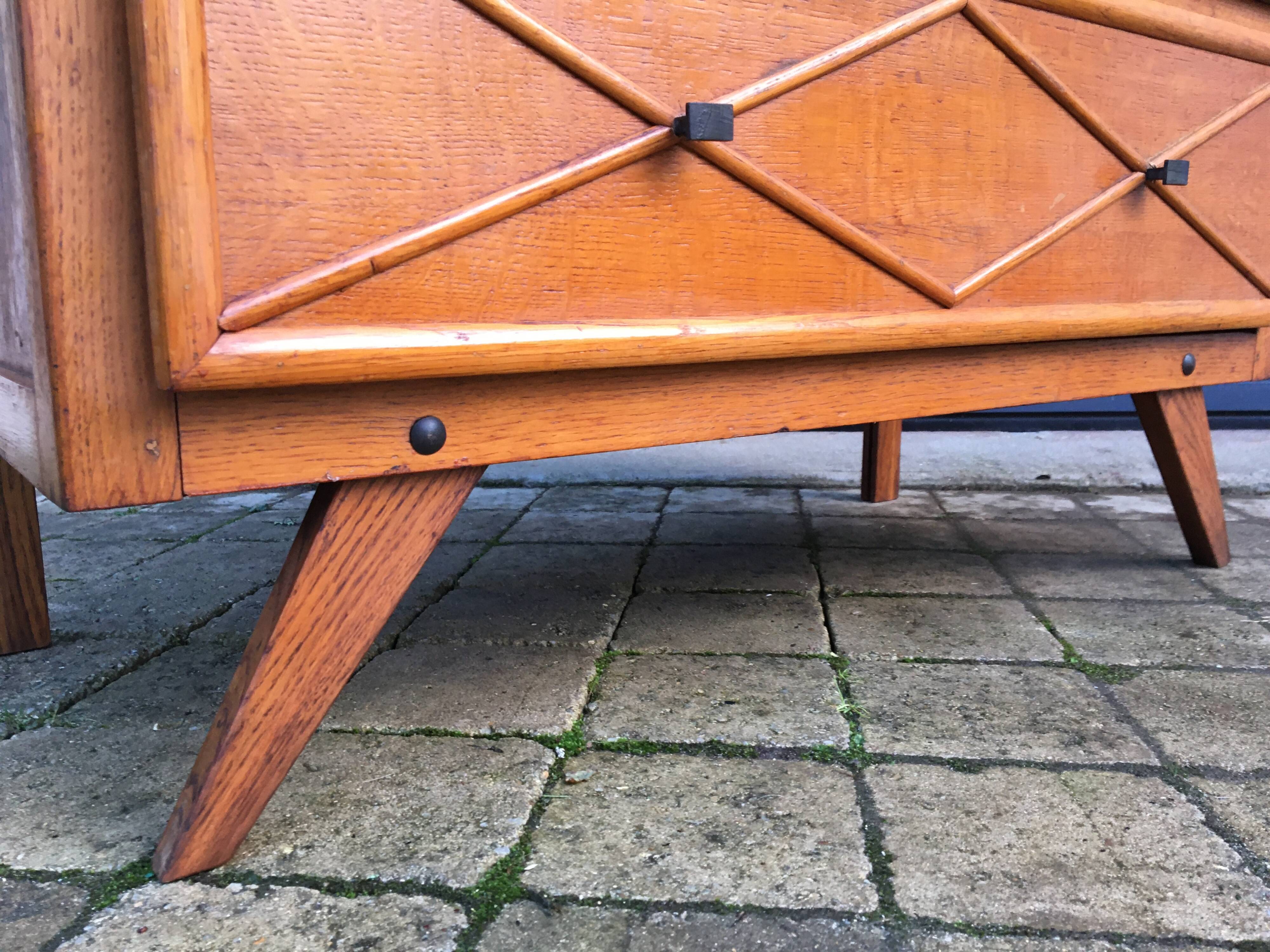 Commode vintage chêne et rotin